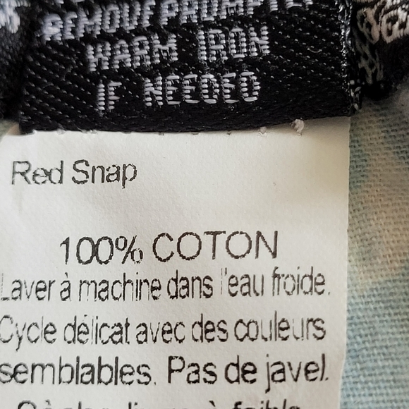 Red Snap skull denim button down shirt size laarge - Picture 5 of 5